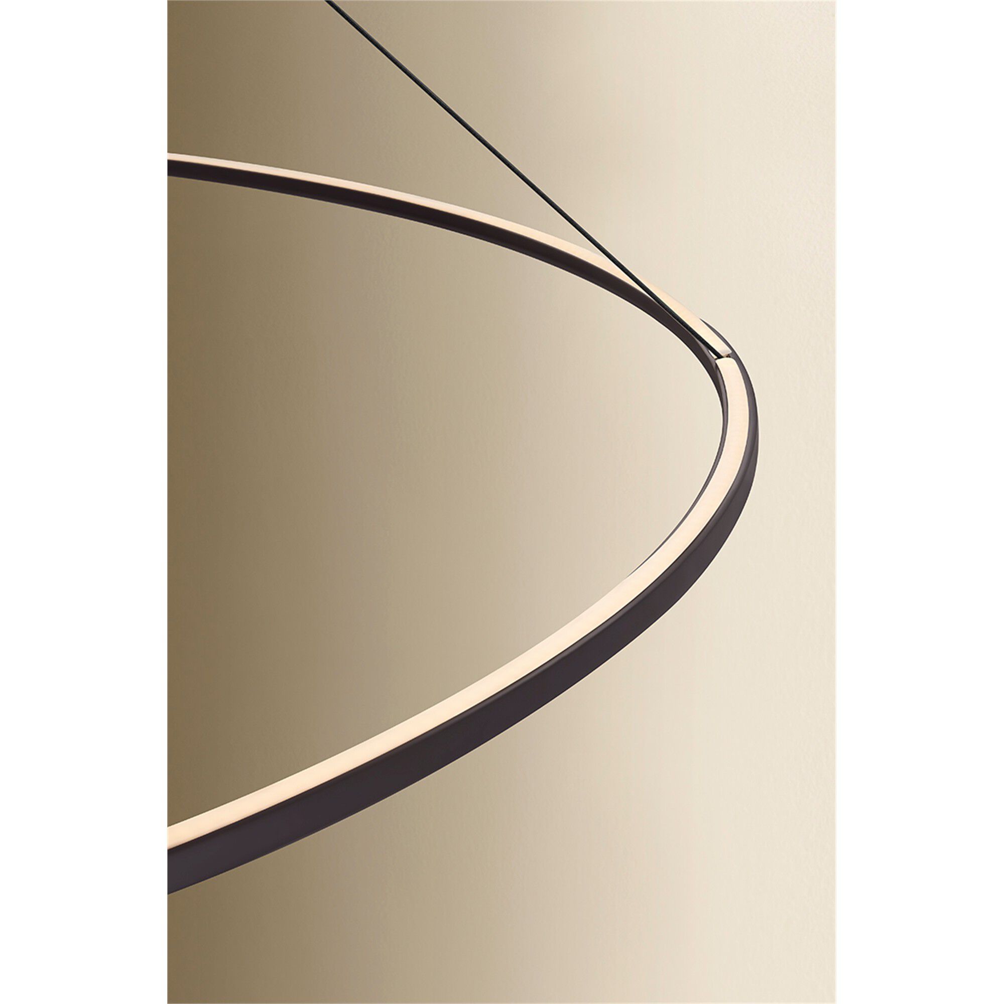 Converge Grand Chandelier,